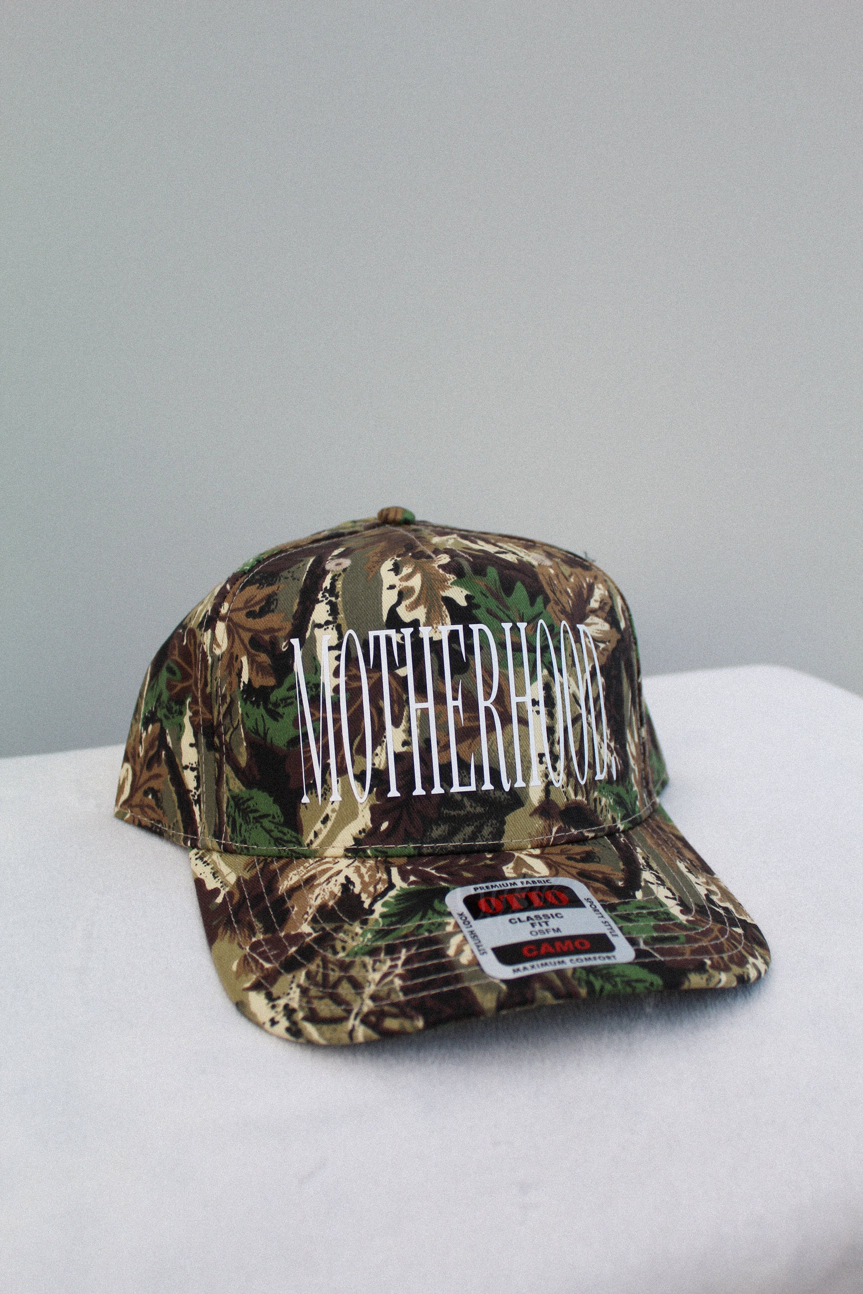 MOTHERHOOD Camo Trucker